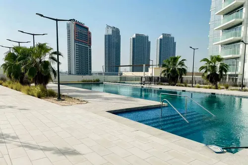 Apartment in Artesia C