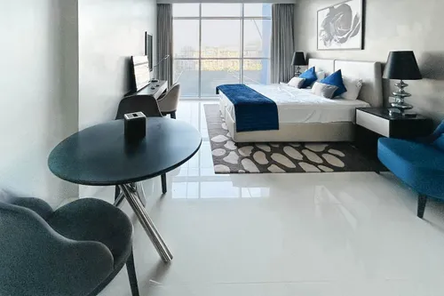 Apartment in Artesia C