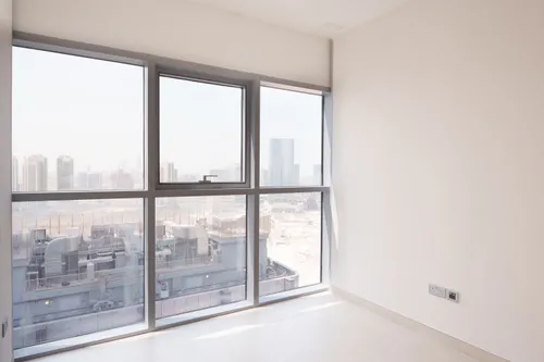 2 Bedrooms Apartment in Radiant Square