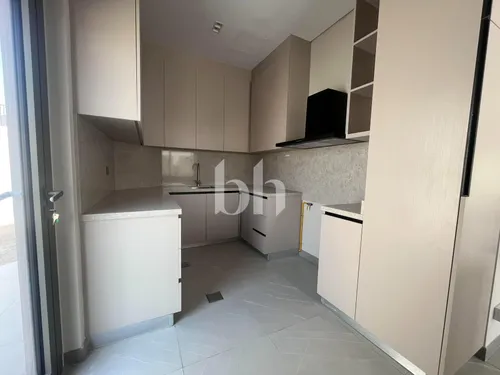 4 Bedrooms Townhouse in MAG Eye