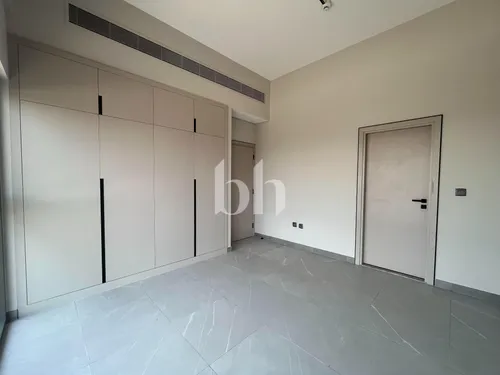 4 Bedrooms Townhouse in MAG Eye