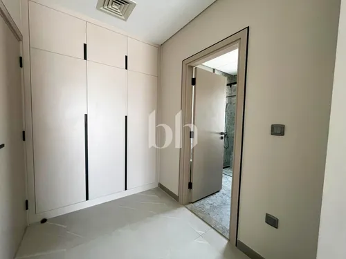 4 Bedrooms Townhouse in MAG Eye