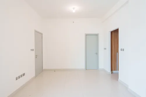 1 Bedroom Apartment in Canal Residence