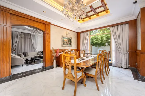 5 Bedrooms Villa in The Aldea