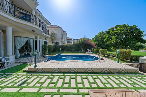 4 Bedrooms Villa in The Centro