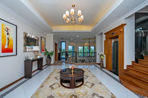 4 Bedrooms Villa in The Centro