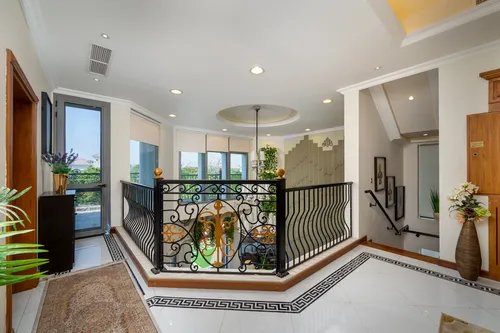 4 Bedrooms Villa in The Centro
