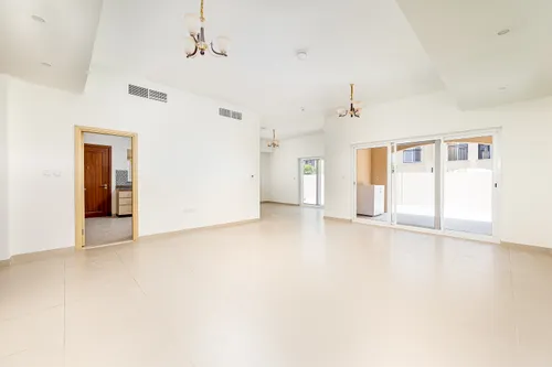 Large Plot | Spacious | Ready To Move | Landscaped