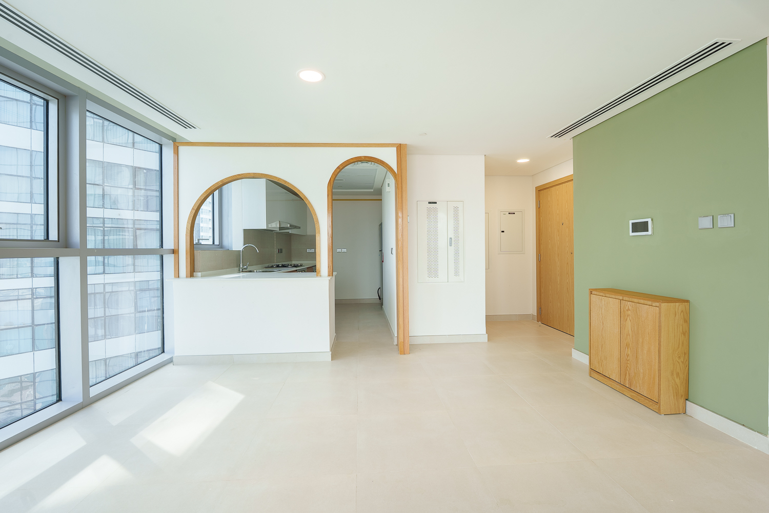 2 Bedrooms Apartment in Radiant Square