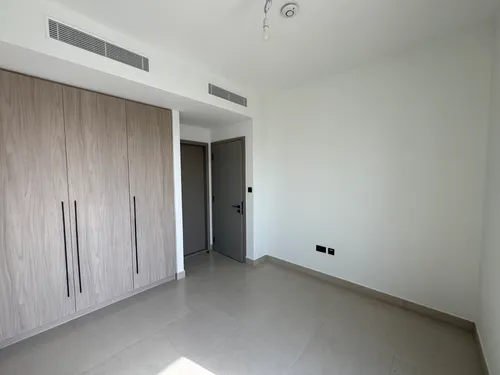 4 Bedrooms Townhouse in Aura Gardens B