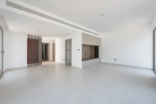 4 Bedrooms Townhouse in Aura Gardens B