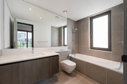 4 Bedrooms Townhouse in Aura Gardens B