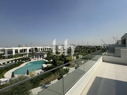 Upgraded | Closed Kitchen | Park and Pool Facing
