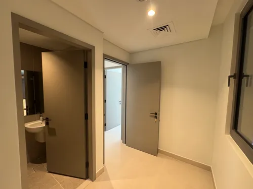 4 Bedrooms Townhouse in Aura Gardens B