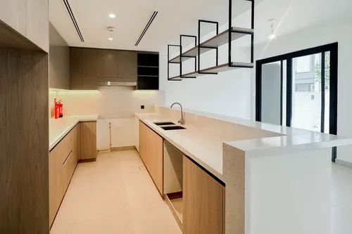 3 Bedrooms Townhouse in Aura Gardens B