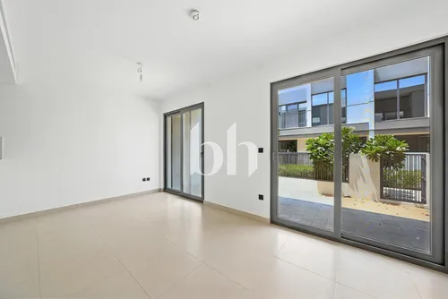 Upgraded | High End Landscaping | Single Row