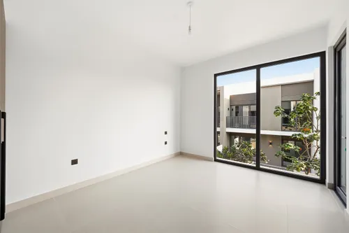 3 Bedrooms Townhouse in Aura Gardens B