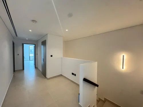 4 Bedrooms Townhouse in Aura Gardens B