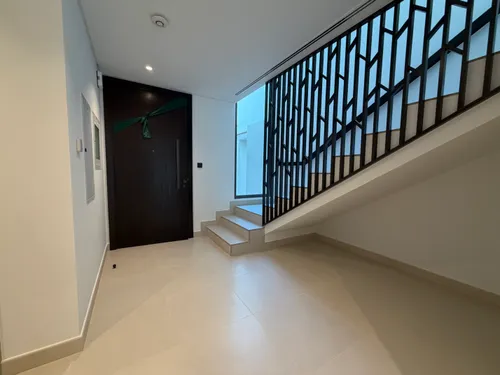 3 Bedrooms Townhouse in Aura Gardens B