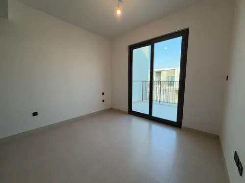 3 Bedrooms Townhouse in Aura Gardens B