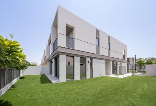 4 Bedrooms Townhouse in Aura Gardens B