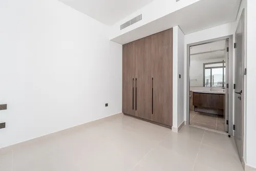 4 Bedrooms Townhouse in Aura Gardens B
