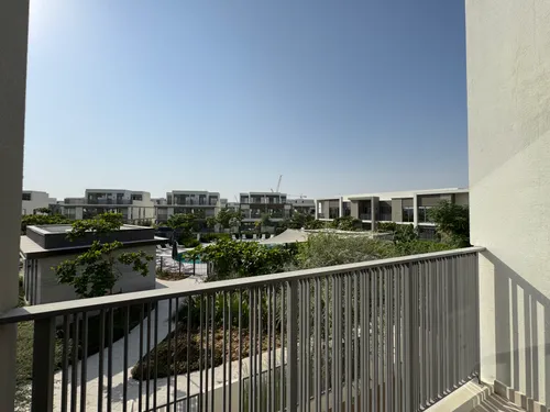 3 Bedrooms Townhouse in Aura Gardens B