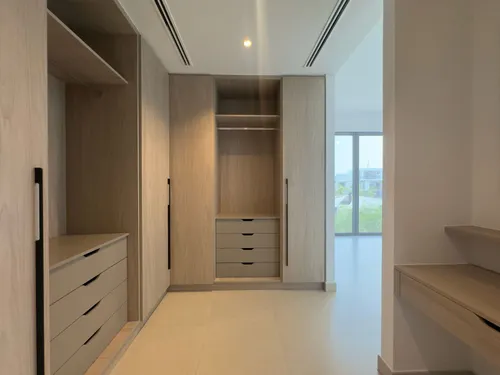 4 Bedrooms Townhouse in Aura Gardens B
