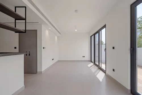 4 Bedrooms Townhouse in Aura Gardens A