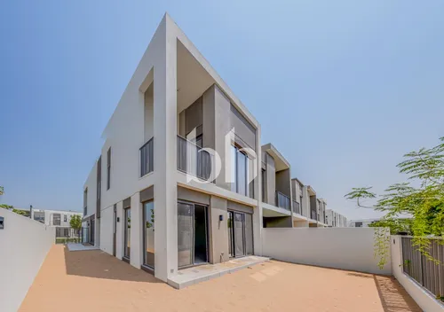 Best Priced | Corner Unit | Brand New |