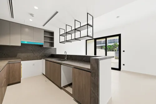 3 Bedrooms Townhouse in Aura Gardens A