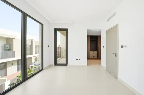 4 Bedrooms Townhouse in Aura Gardens A