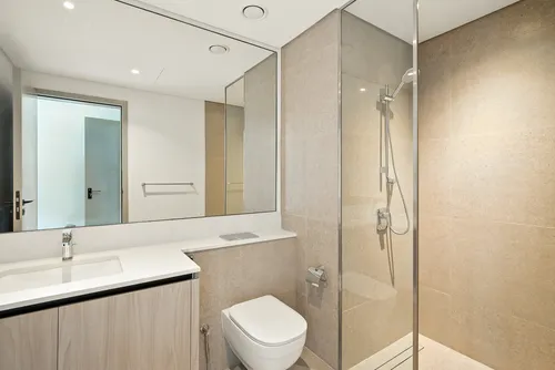 5 Bedrooms Villa in Aura Gardens A