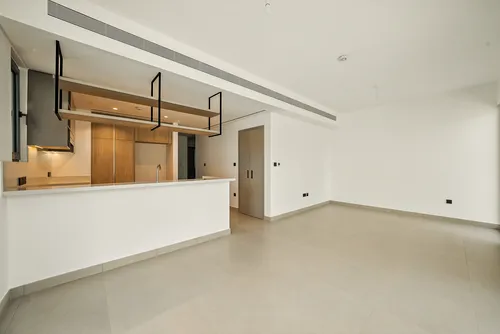 5 Bedrooms Villa in Aura Gardens A