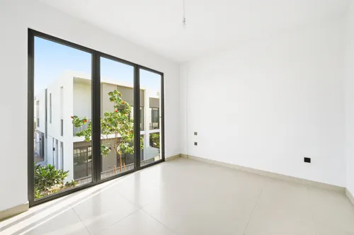 4 Bedrooms Townhouse in Aura Gardens A