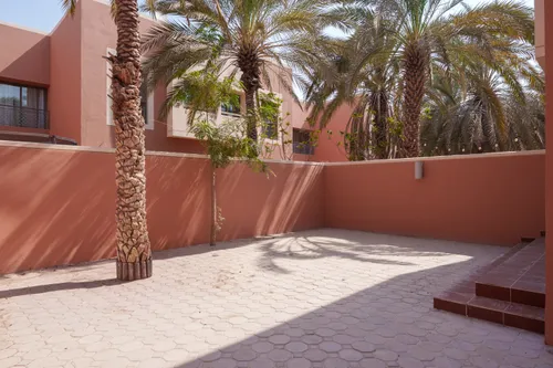 4 Bedrooms Villa in Mangrove Village