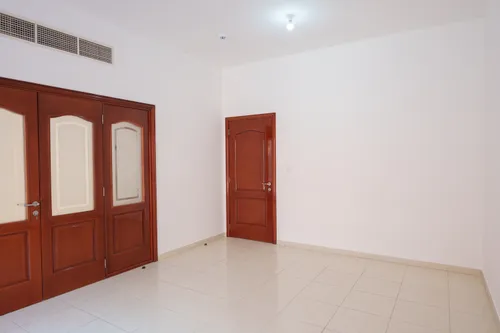 4 Bedrooms Villa in Mangrove Village