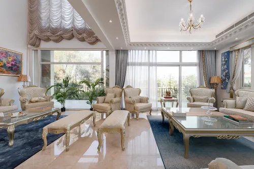 4 Bedrooms Villa in Entertainment Foyer
