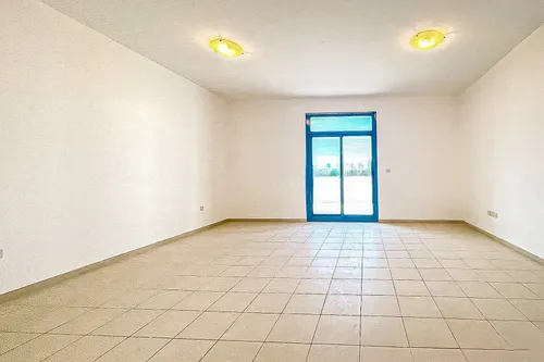 4 Bedrooms Villa in Western Residence South
