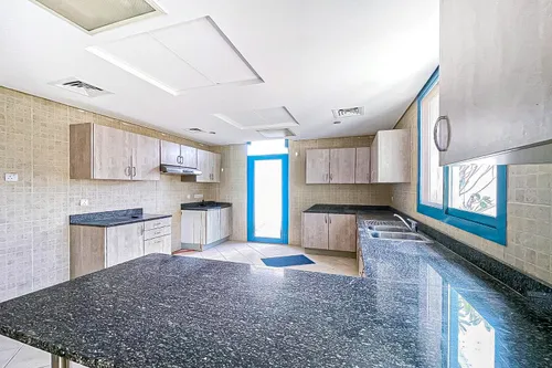 4 Bedrooms Villa in Western Residence South