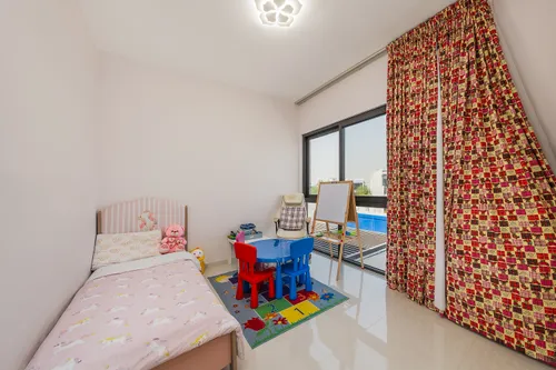 4 Bedrooms Townhouse in Aurum Villas