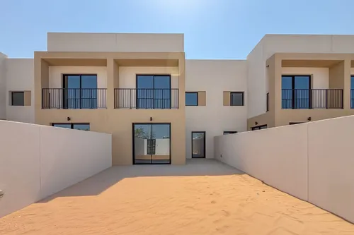 2 Bedrooms Villa in The Dahlias