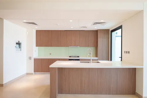 2 Bedrooms Villa in The Dahlias
