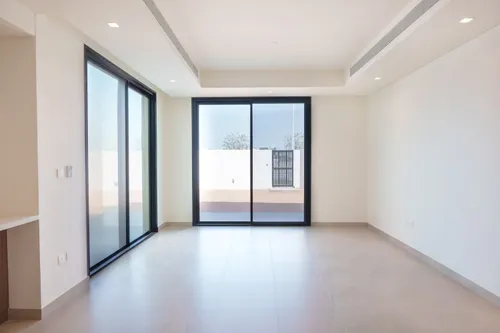 2 Bedrooms Villa in The Dahlias