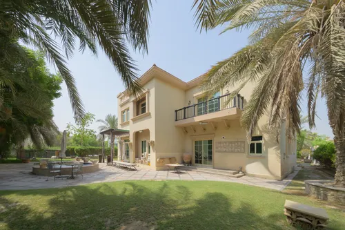 4 Bedrooms Villa in Entertainment Foyer