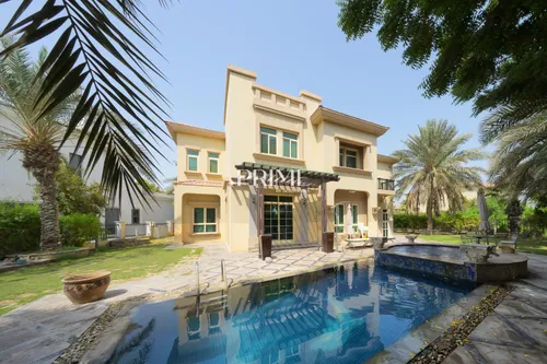 Large Corner Plot | Skyline View | Elevated Cluster