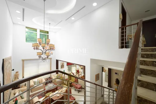 4 Bedrooms Villa in Entertainment Foyer