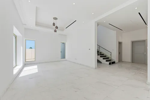 5 Bedrooms Villa in Umm Suqeim 2 Villas