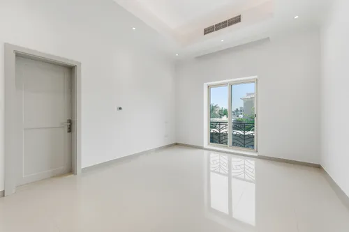 5 Bedrooms Villa in Umm Suqeim 2 Villas