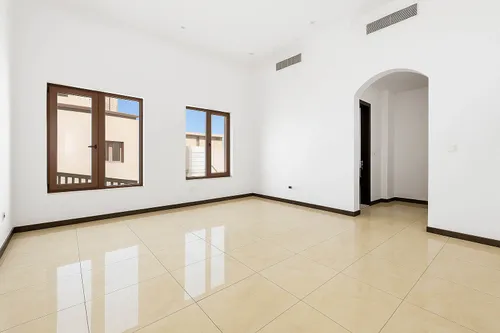 5 Bedrooms Villa in Al Quoz 1 Villas